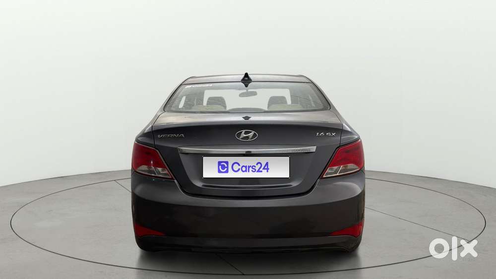 Hyundai Verna 1.6 Vtvt Sx, 2017, Petrol