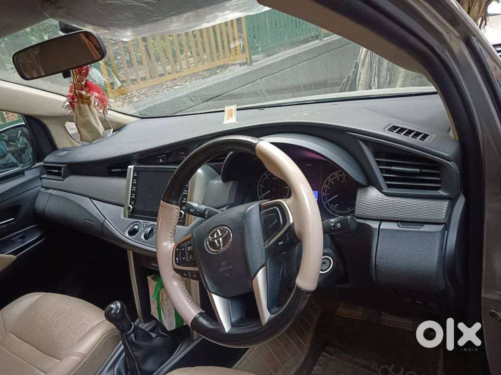 Toyota Innova Crysta 2.4 Gx Mt, 2023, Diesel