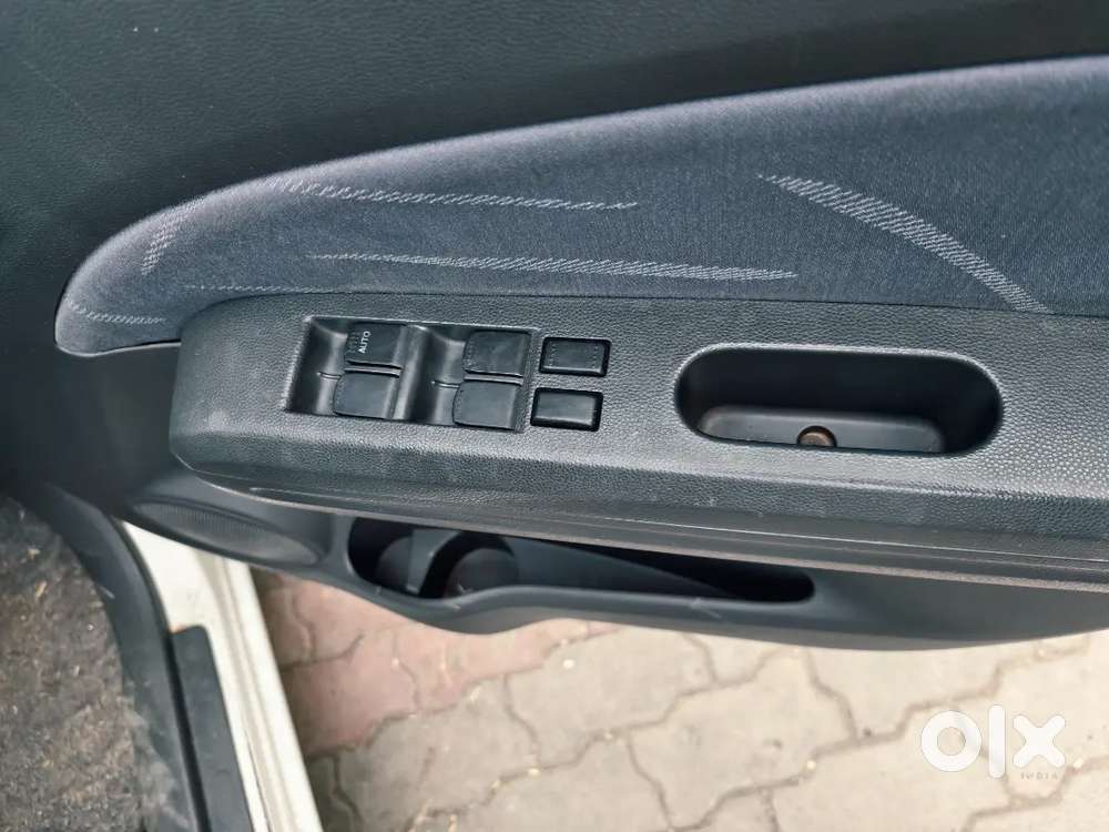 Maruti Suzuki Ritz 2010 Diesel Manual