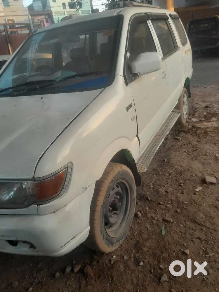 Best Condition Tavera With Ac Ans Leather Touch Interior And Running