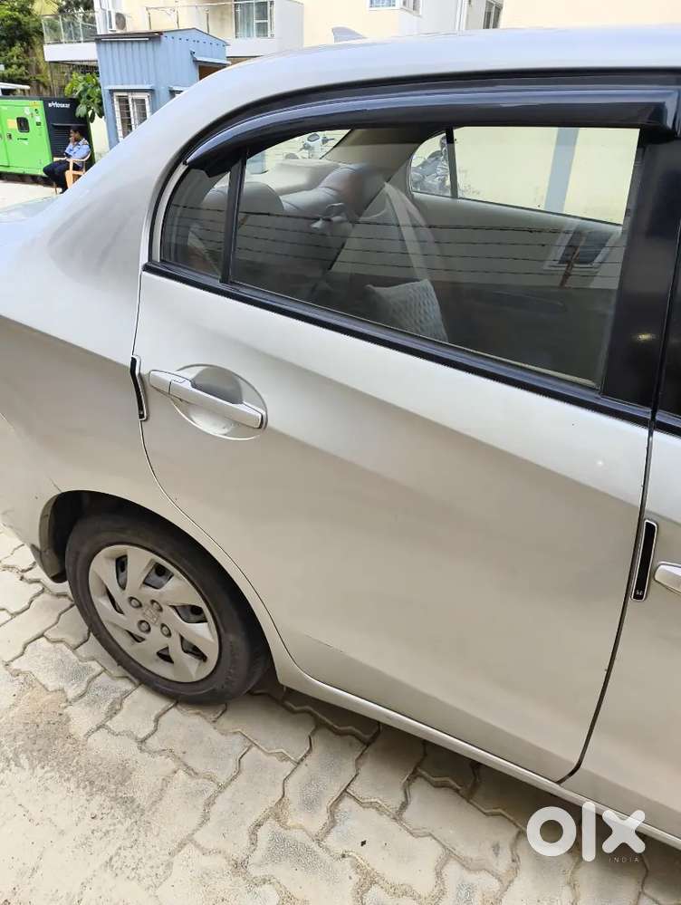 Honda Amaze 2016 Diesel Well Maintained