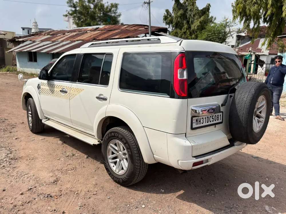 Ford Endeavour Diesel 2010 White