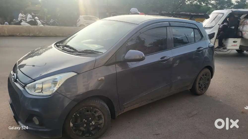 Grand I 10 Megna