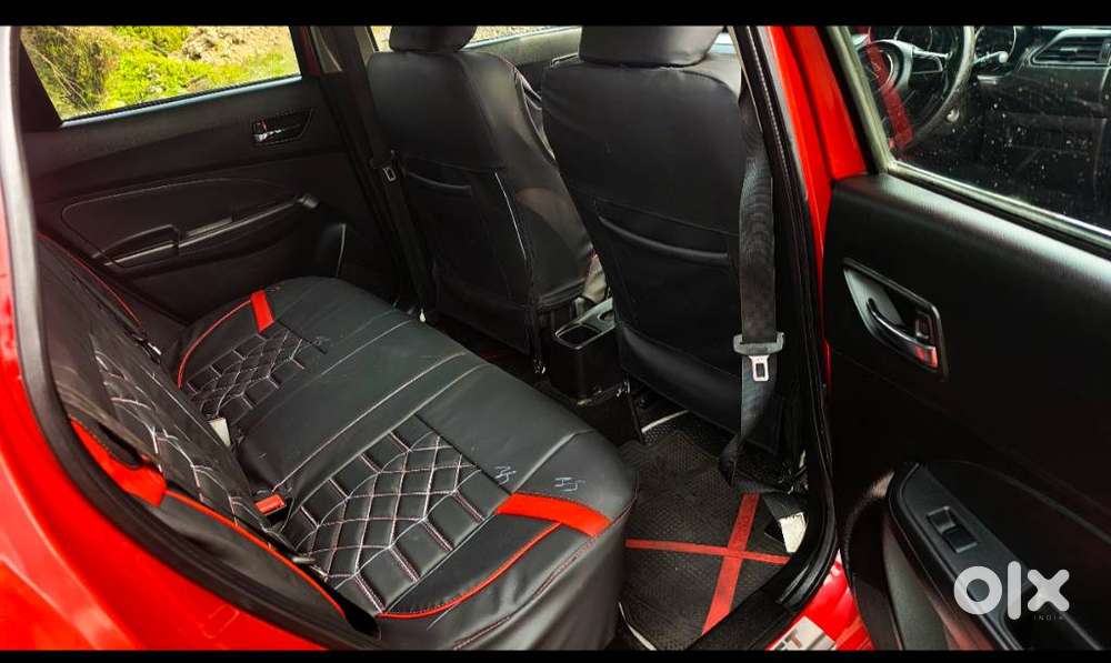 Maruti Suzuki Swift Vxi + Manual, 2019, Petrol