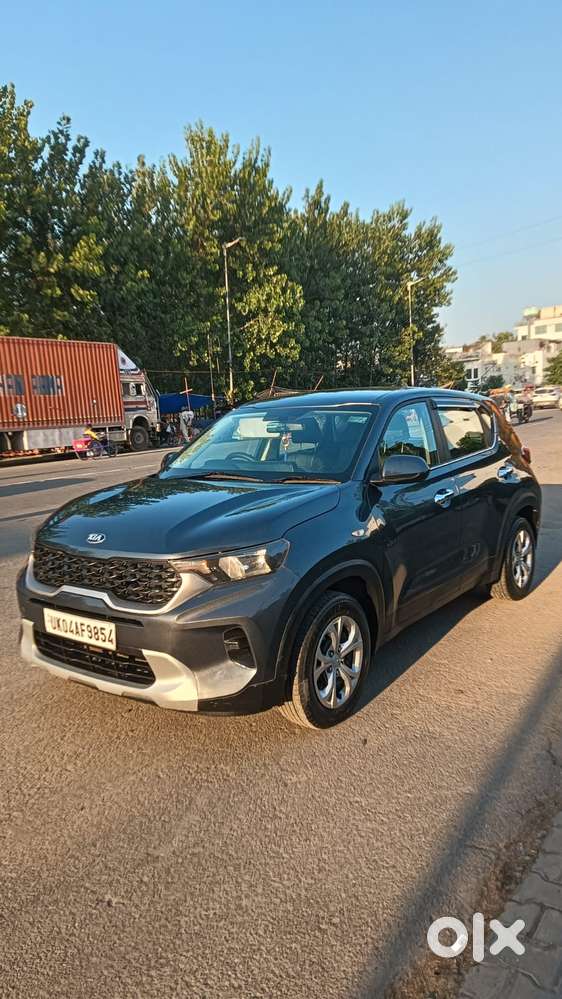 Kia Sonet, 2021, Petrol