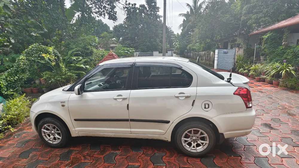 Maruti Suzuki Dzire 2010