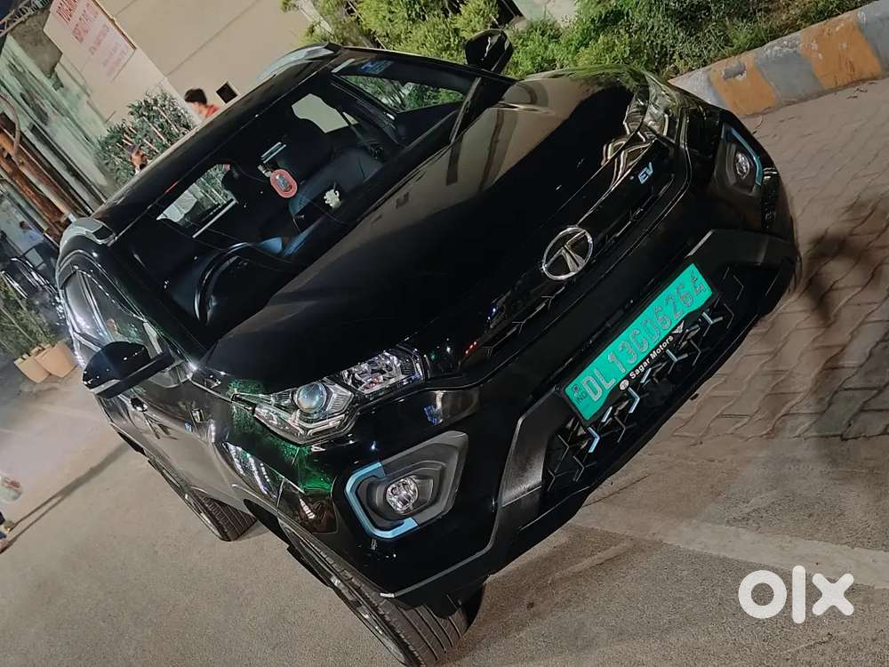Tata Nexon Ev Xz+ Lux Dark Edition  2023  Top Model