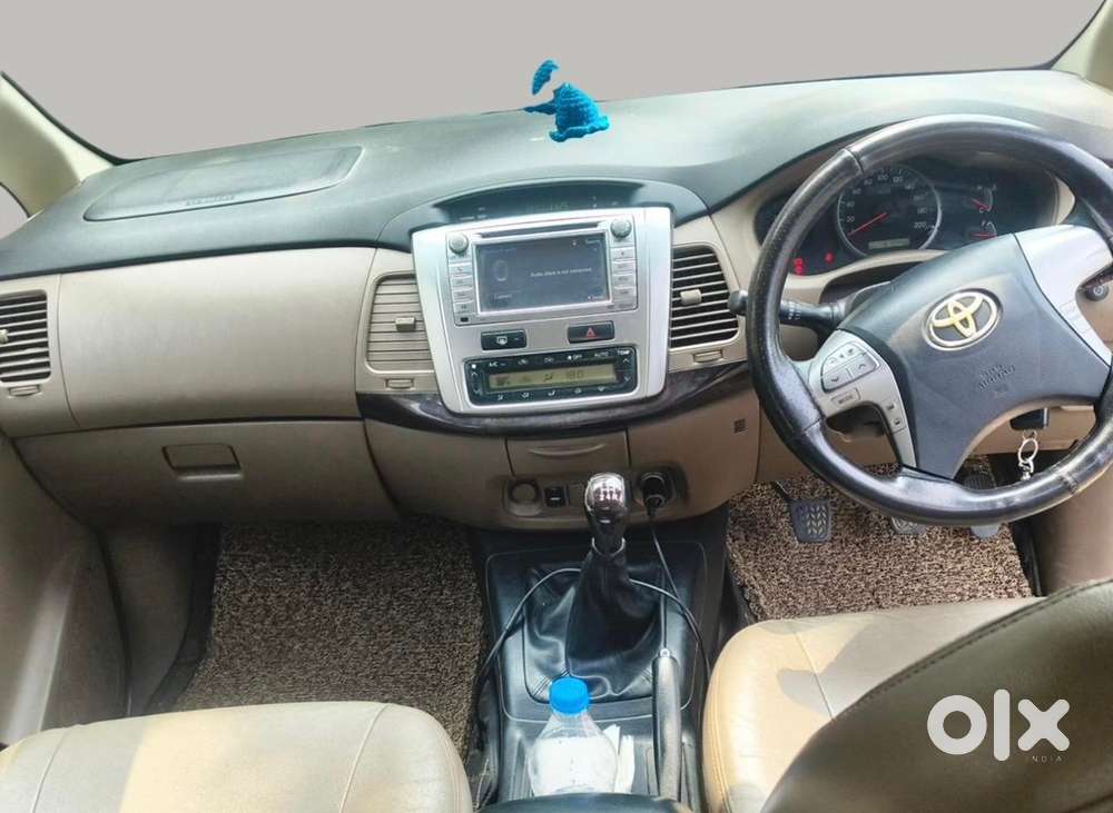 Toyota Innova Diesel 2015