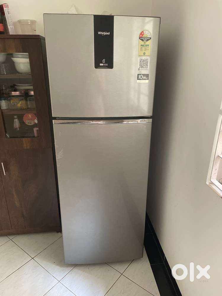 Whirlpool Fridge 235ltrs