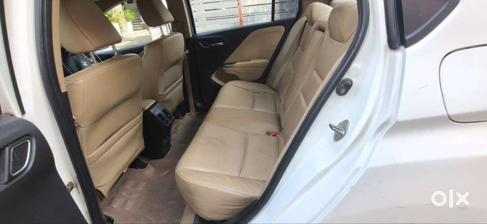 Honda City Top Model Automatic  Smooth Drive  Genuine Buyers