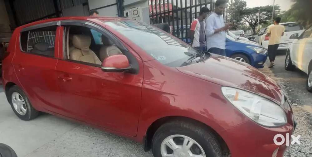 Hyundai I20 1.2 Asta 2010 Petrol
