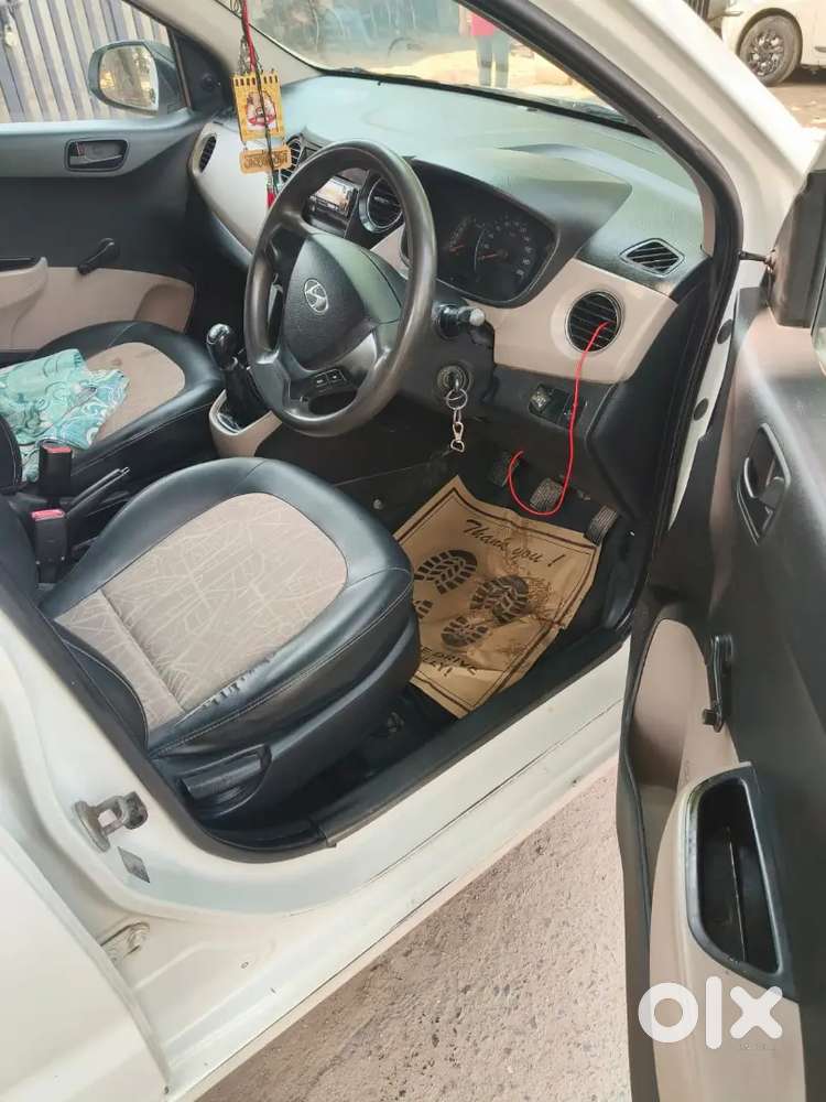 Hyundai Xcent 2016 Base_cng