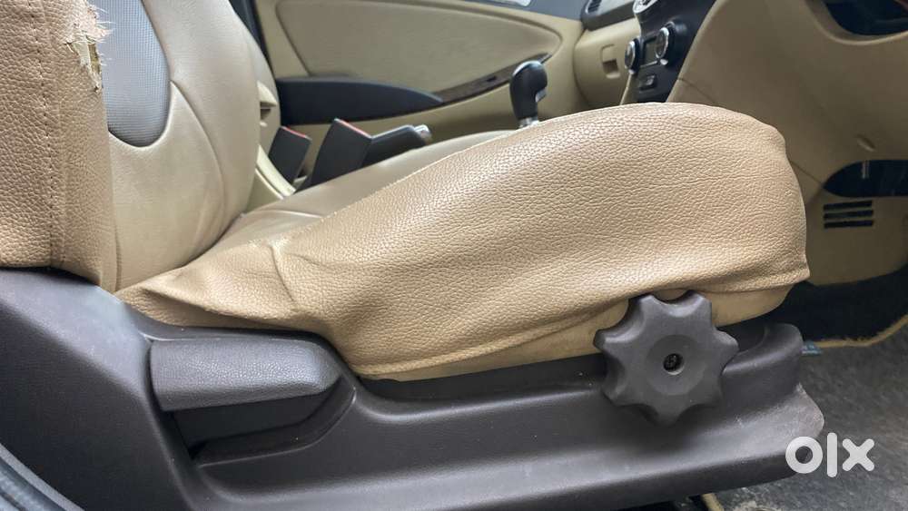 Hyundai Verna Fluidic 1.6 Vtvt Sx, 2013, Petrol