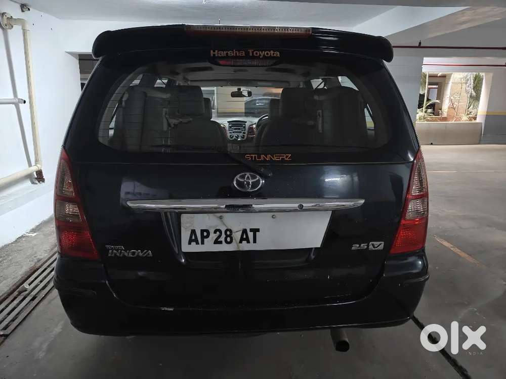Toyota Innova 2.0 V 2026