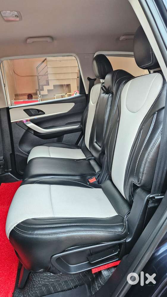 Mahindra Xuv700 2.2 Ax 5 Diesel Mt 7 Str, 2024, Diesel