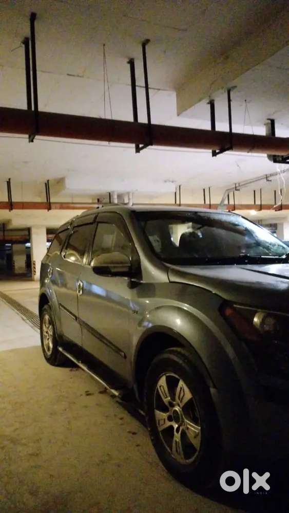 Mahindra Xuv500 2012