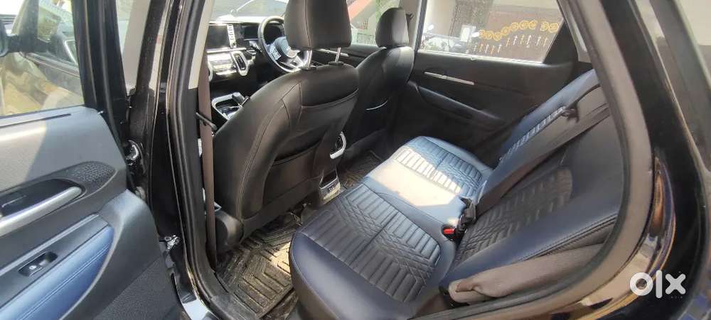 2025 Sonet Gravity Edition, Excellent Condition, Black