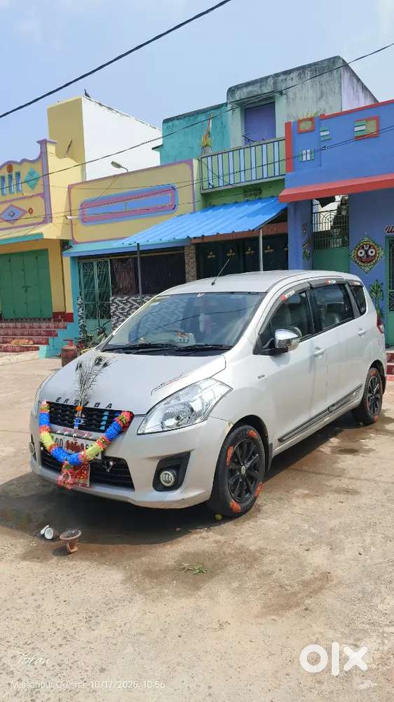 Maruti Suzuki Ertiga 2015 Diesel 100000 Km Driven