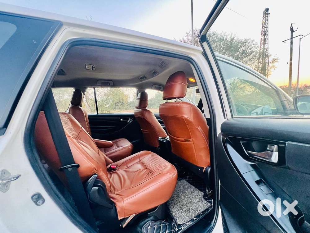 Toyota Innova Crysta