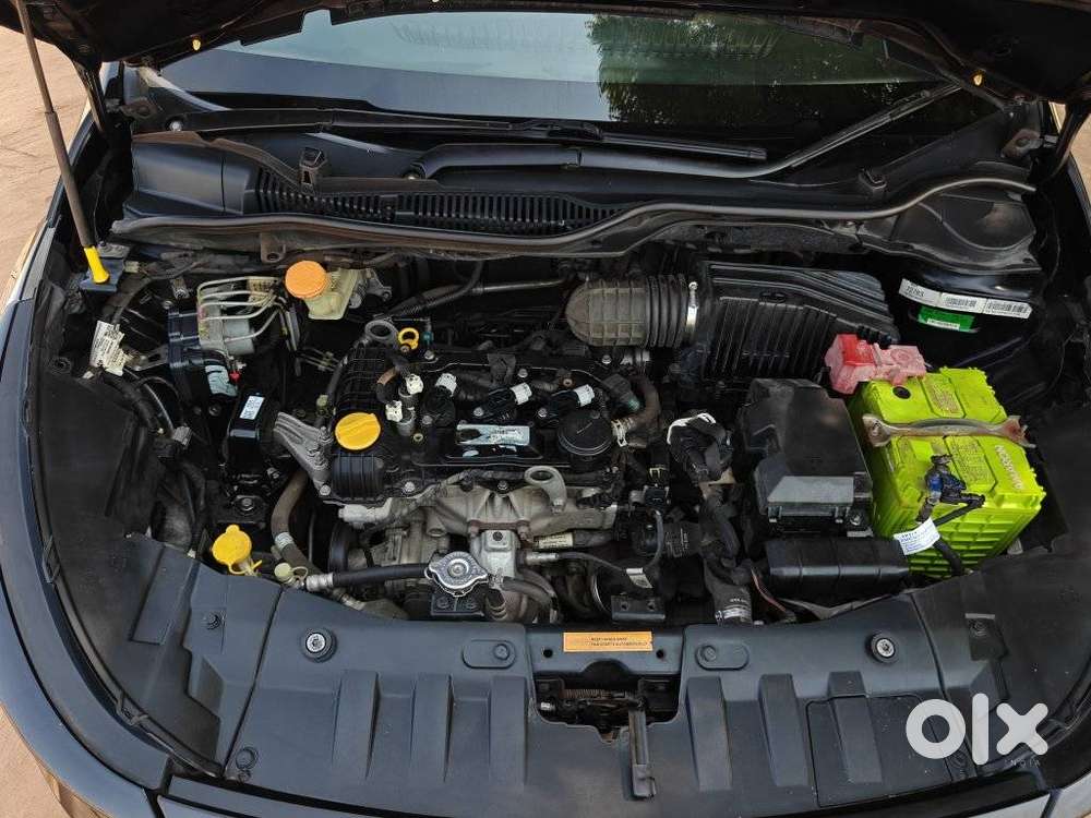 Tata Altroz 1.2 Xz Plus Dark Edition, 2022, Petrol