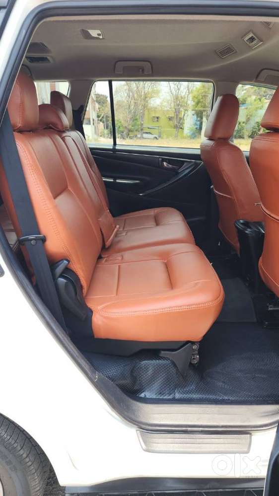 Toyota Innova Crysta 2.4 G Mt 7 Str, 2018, Diesel