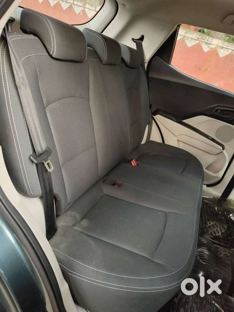 Mahindra Xuv300 W6, 2019, Petrol