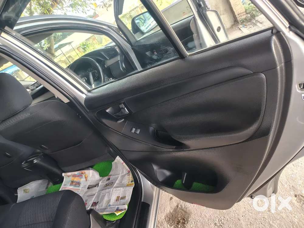 Toyota Innova Crysta 2.4 2019