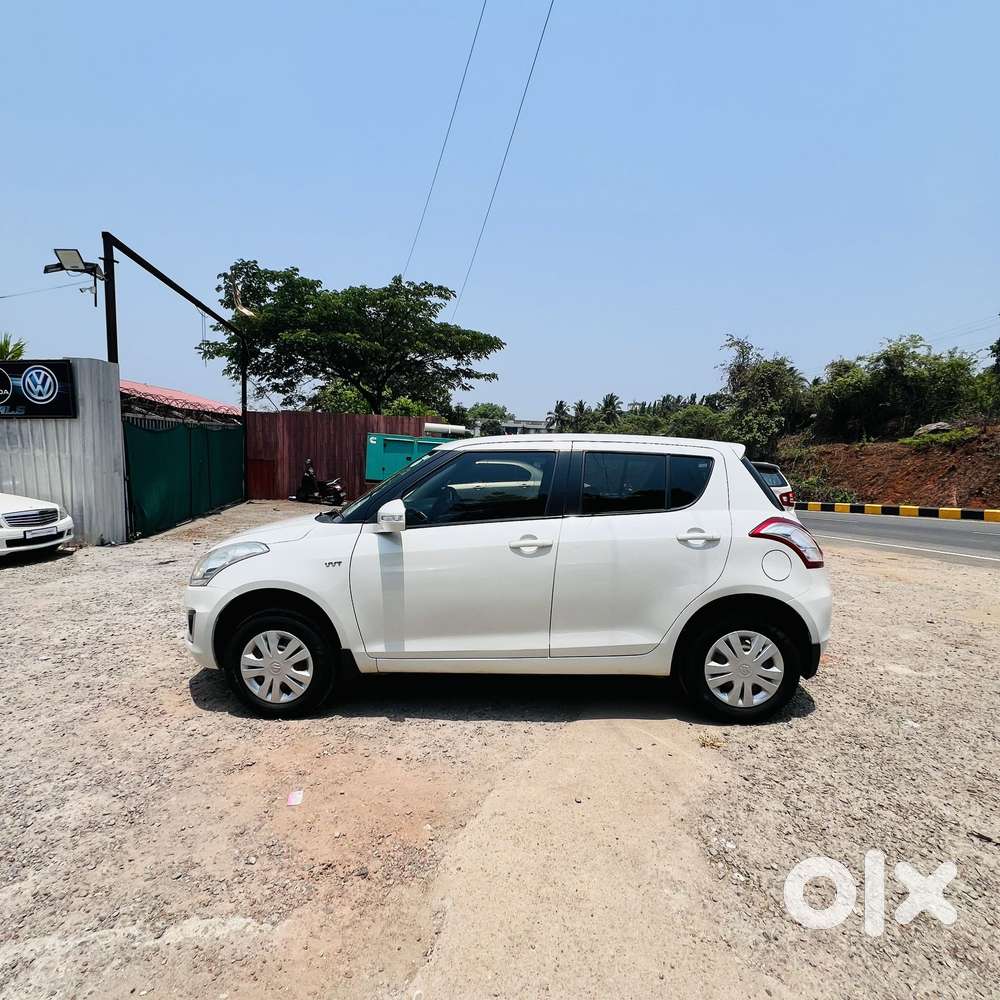 Maruti Suzuki Swift Vxi, 2015, Petrol