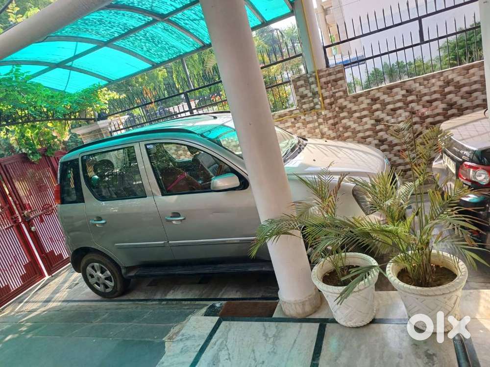 Well Maintained Mahindra Quanto C6 2013 Disel