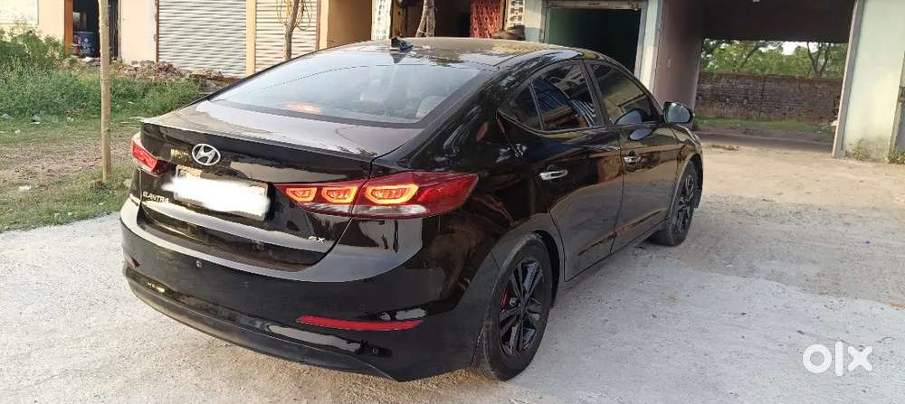Elantra In Brand New Condition