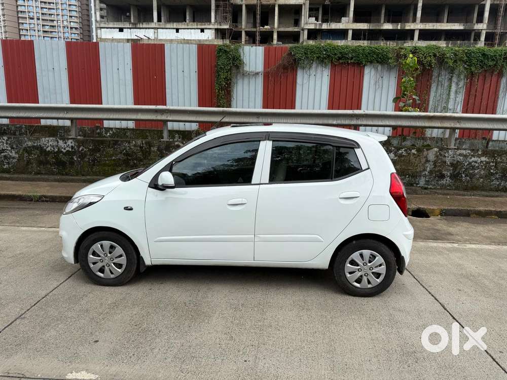 Hyundai I10 Asta At, 2013, Petrol