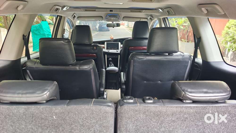 Toyota Innova Crysta 2.4 Z 7 Str, 2016, Diesel