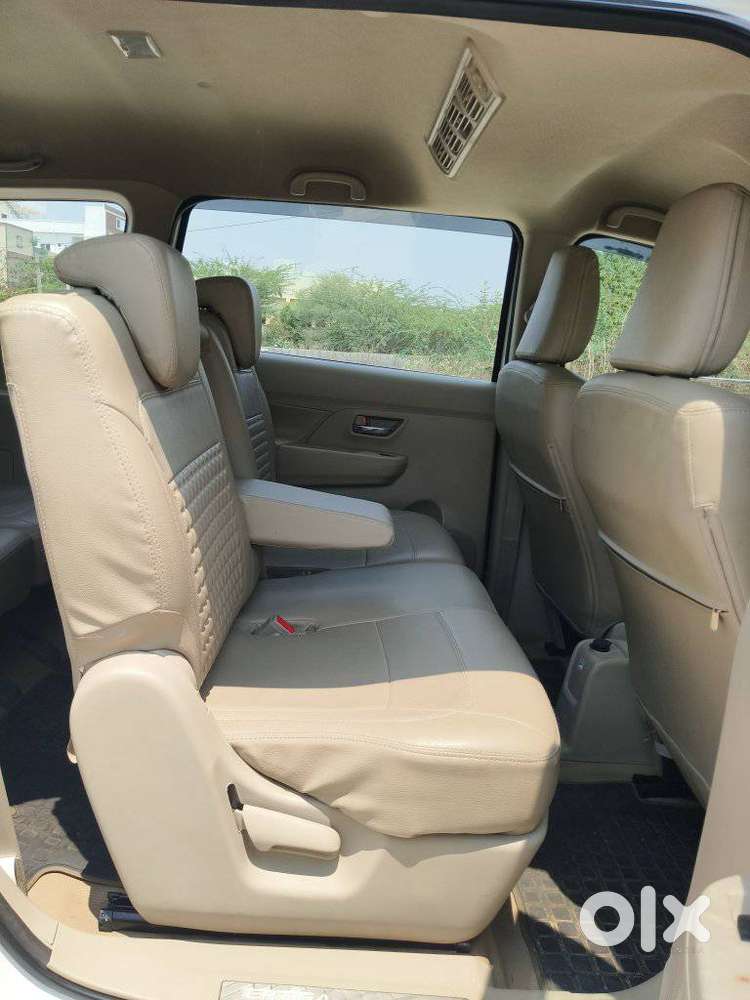 Maruti Suzuki Ertiga 1.5 Vxi Shvs, 2024, Petrol