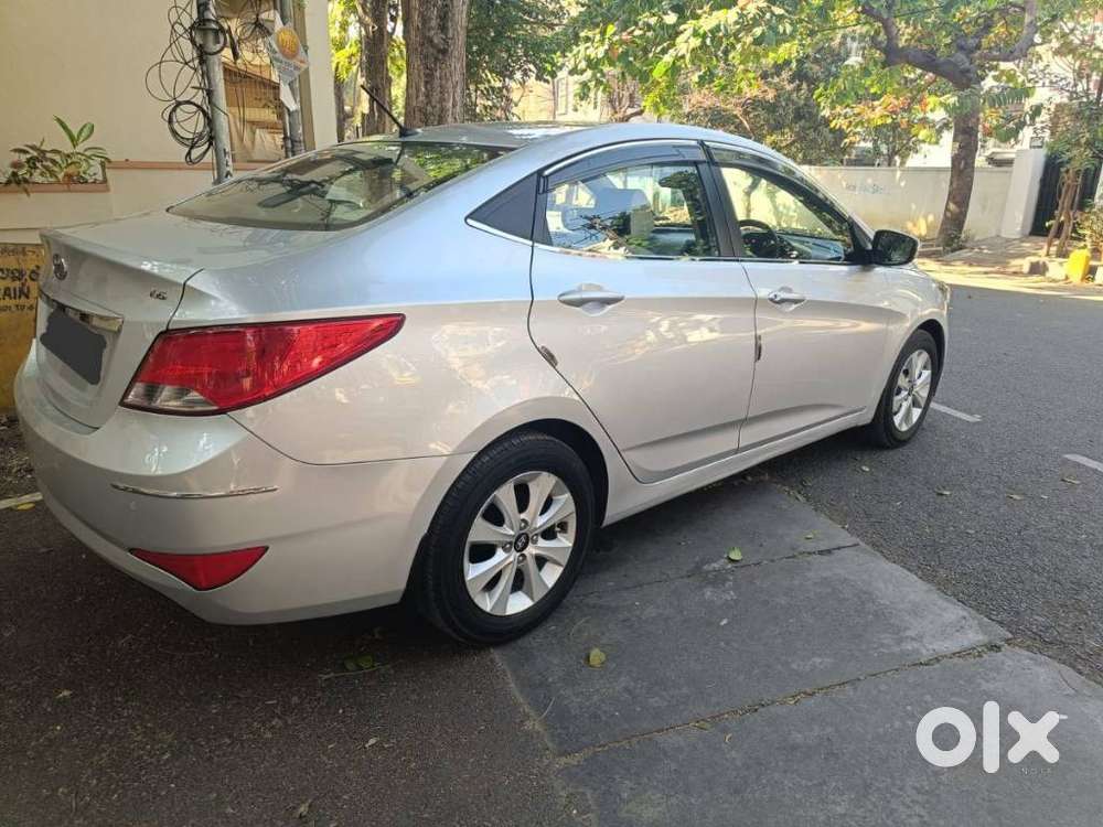 Hyundai Verna Fluidic 1.6 Crdi Sx, 2015, Diesel