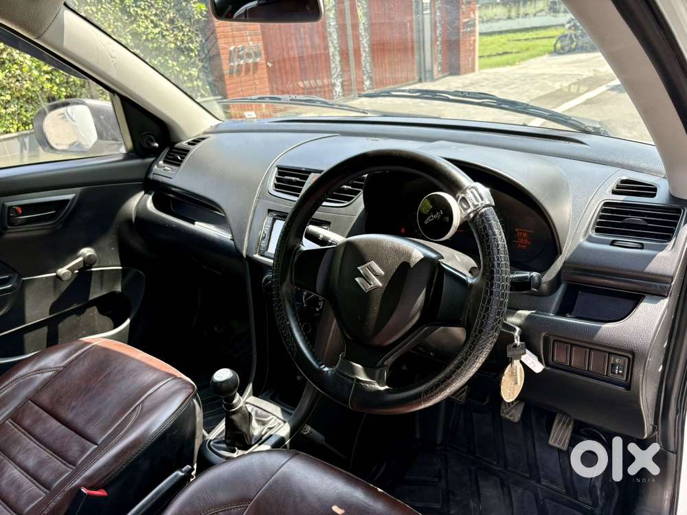 Maruti Suzuki Swift Lxi Option, 2012, Petrol