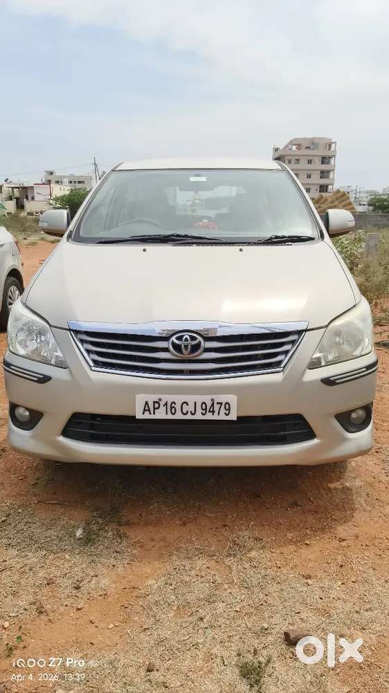 Toyota Innova 2013 Diesel Well Maintained
