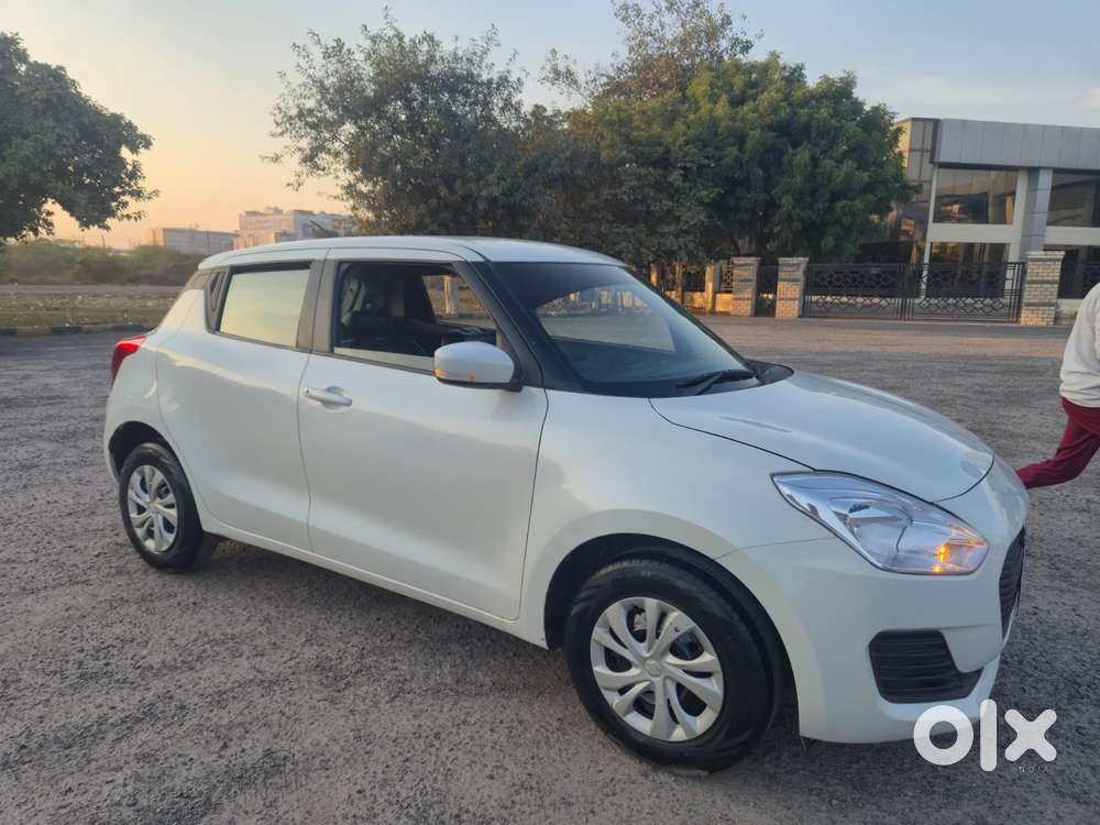 Maruti Suzuki Swift Vxi Optional, 2021, Petrol