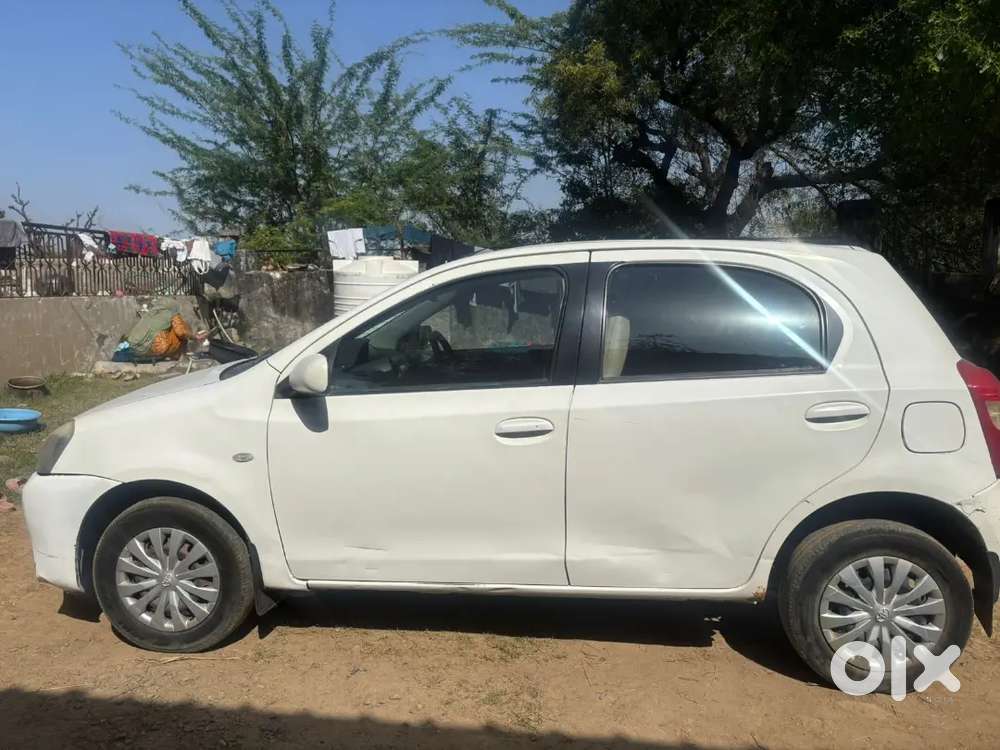 Toyota Etios Liva 2013 Diesel 127000 Km Driven