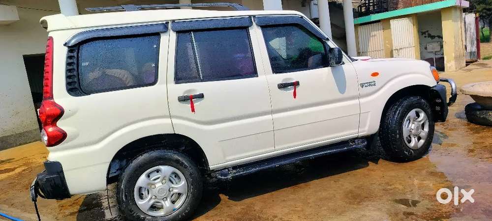Mahindra Scorpio Diesel 2015