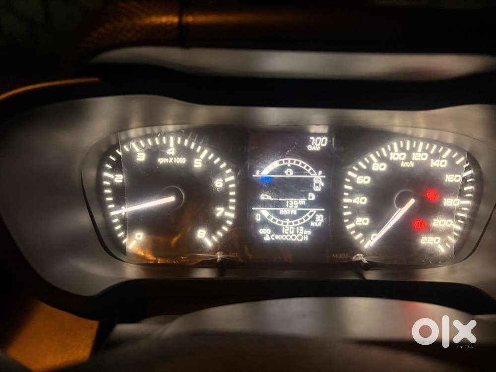 Tata Altroz Petrol 2019