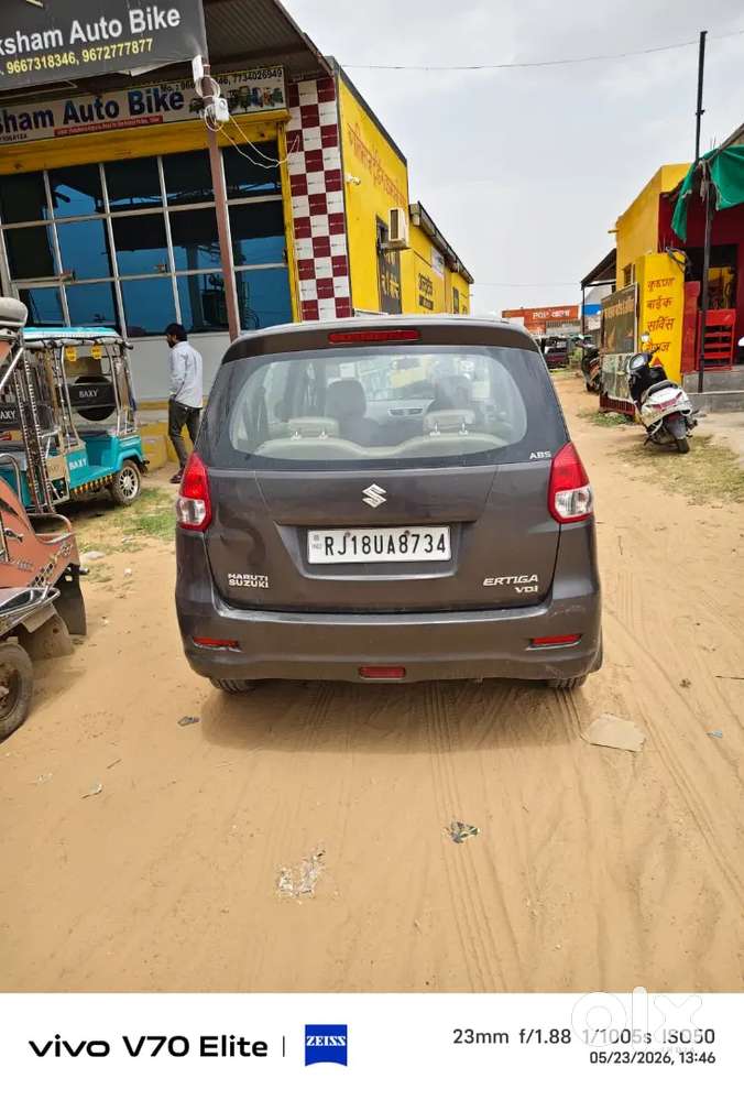 Maruti Suzuki Ertiga 2015 Diesel 177000 Km Driven