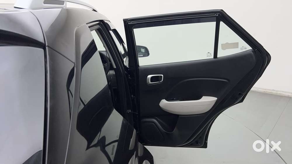 Hyundai Venue 1.2 S (o), 2023, Petrol