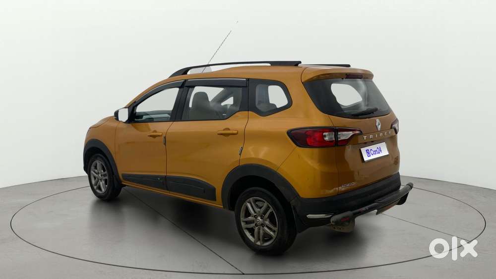Renault Triber Rxz, 2022, Petrol