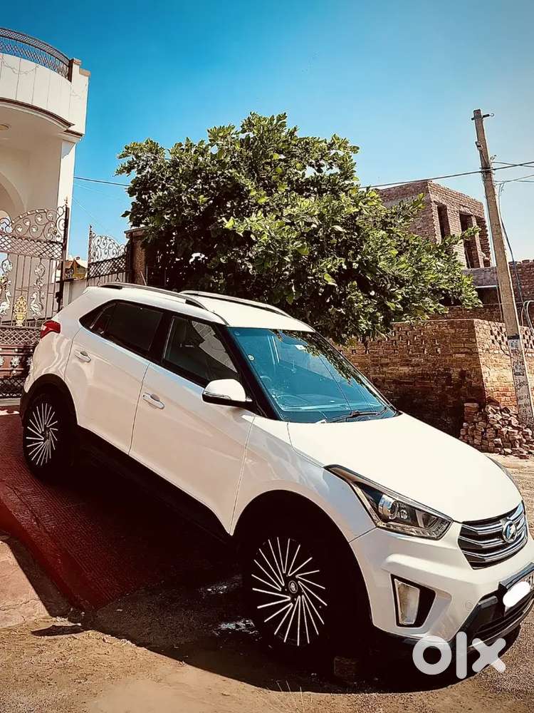 Hyundai Creta  2016 Diesel 99000 Km Driven 1st Owner Alloy Wheels.