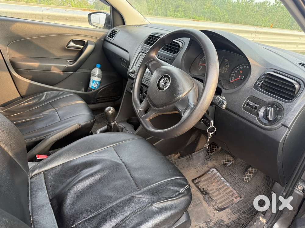 Volkswagen Polo Petrol 2016