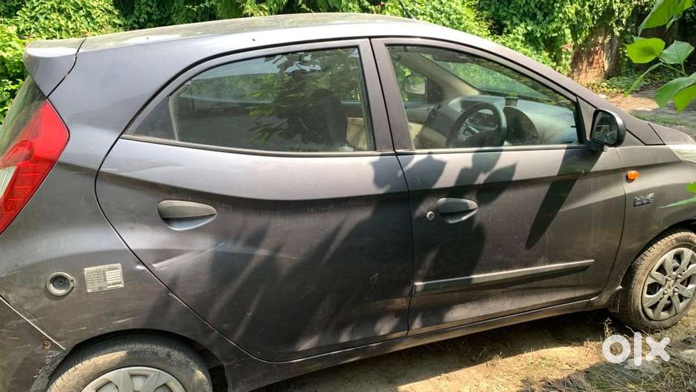 Hyundai Eon 2014 Petrol+lpg Good Condition. Vip Number