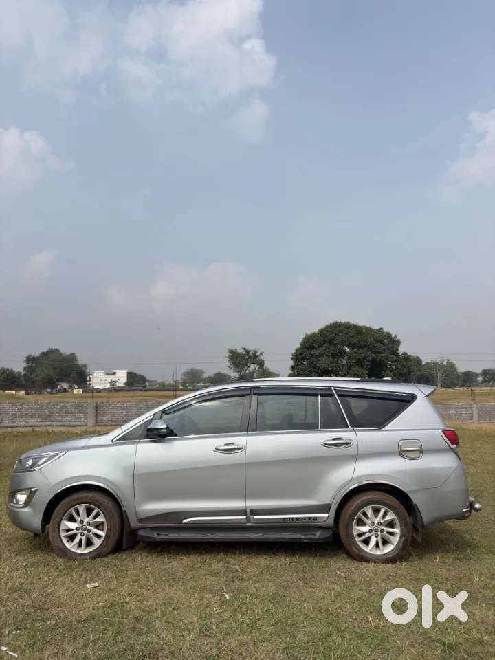 Toyota Innova Crysta G 8 Str, 2017, Diesel