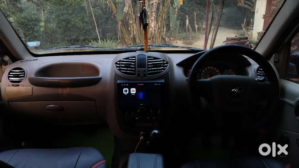 Mahindra Xylo 2014