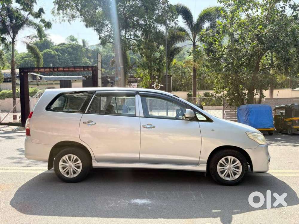 Toyota Innova 2.5 G (diesel) 8 Seater, 2014, Diesel