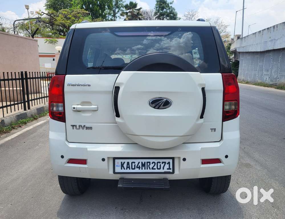 Mahindra Tuv 300 Mhawk100 T8, 2016, Diesel